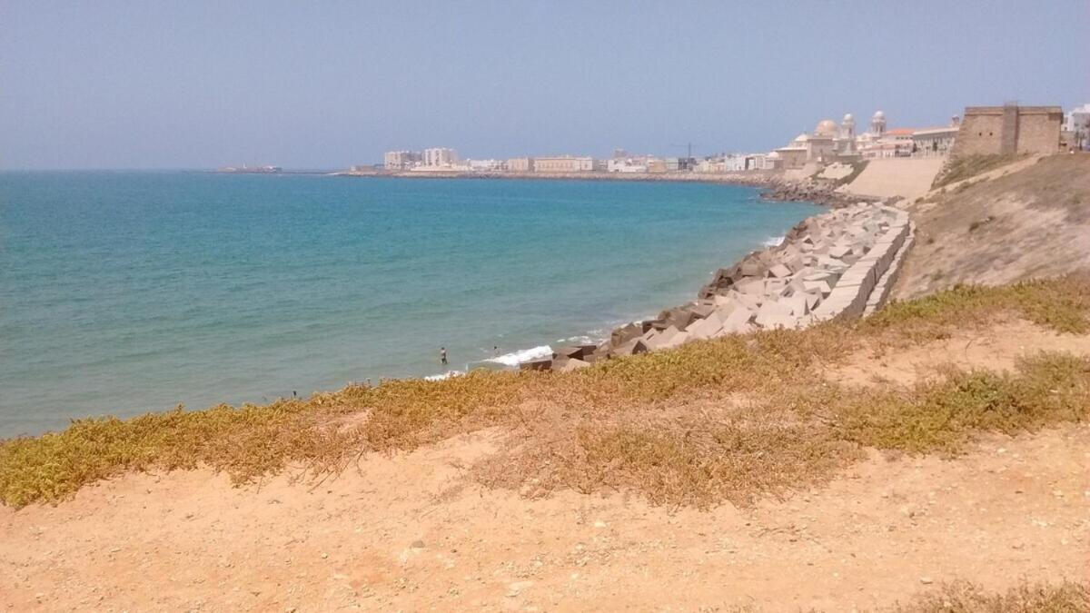 Sopranis Del Mar Apartamento Centro Cadiz, Junto Playa Y Estacion Exterior foto